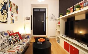 Céntrico Apartamento Estilo Pop-Art by Batuecas